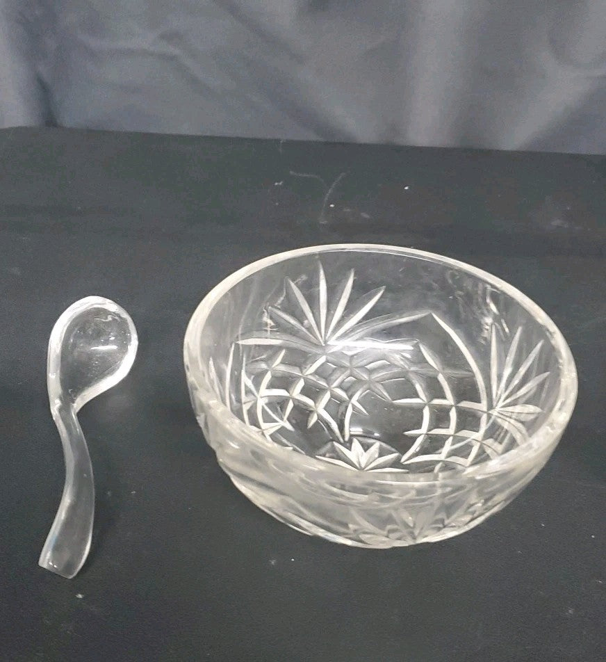 Vintage Glass Serving Dish/Bowl With Spoon