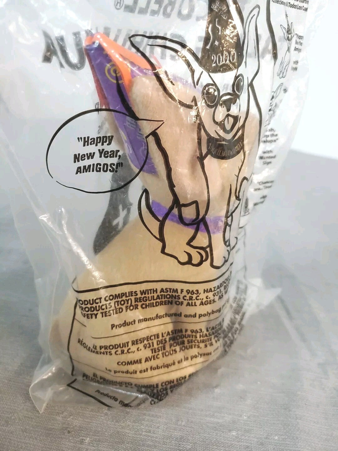VTG New Year 2000 Taco Bell Talking Chihuahua Plush Dog “Happy New Year, Amigos”