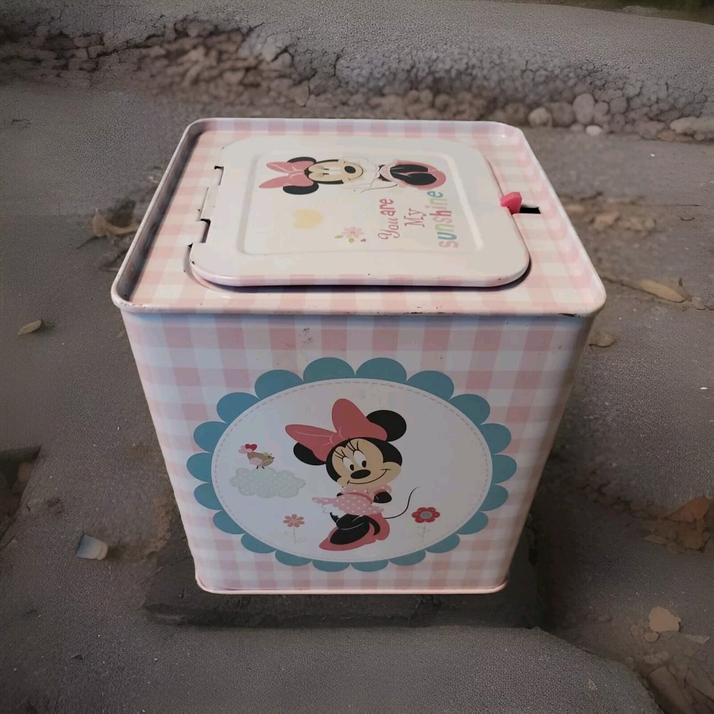 Disney 2014 Minnie Mouse "You Are My Sunshine " Musical Pop Up Minnie