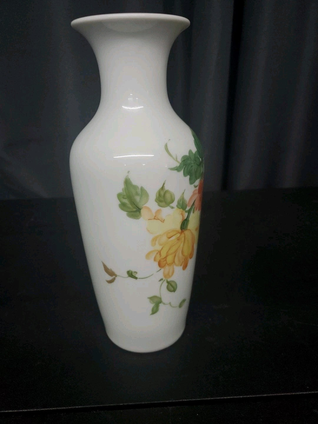 VINTAGE Kaiser Lauriane Golden Crown E & R FLORAL VASE 10"