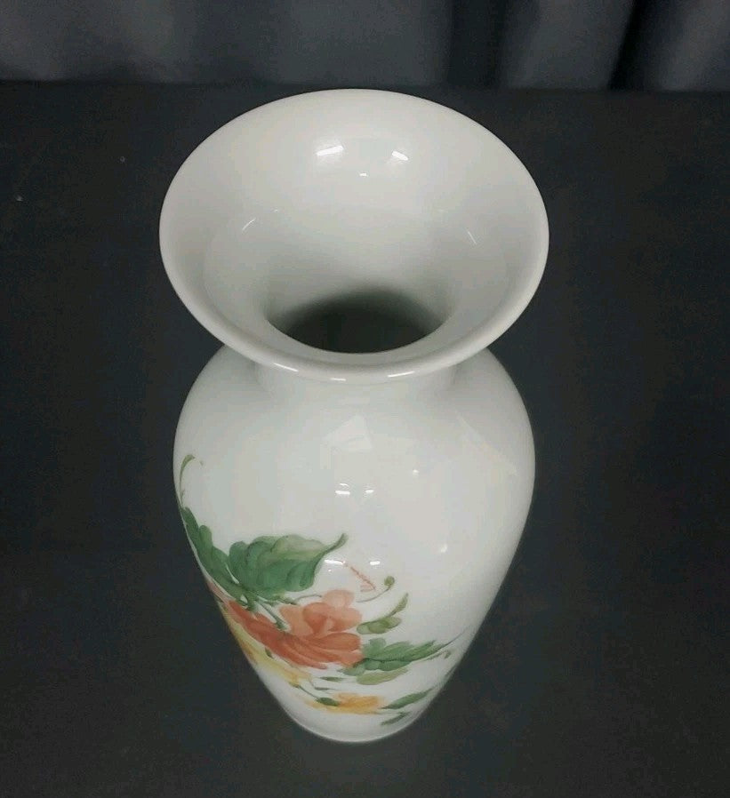 VINTAGE Kaiser Lauriane Golden Crown E & R FLORAL VASE 10"