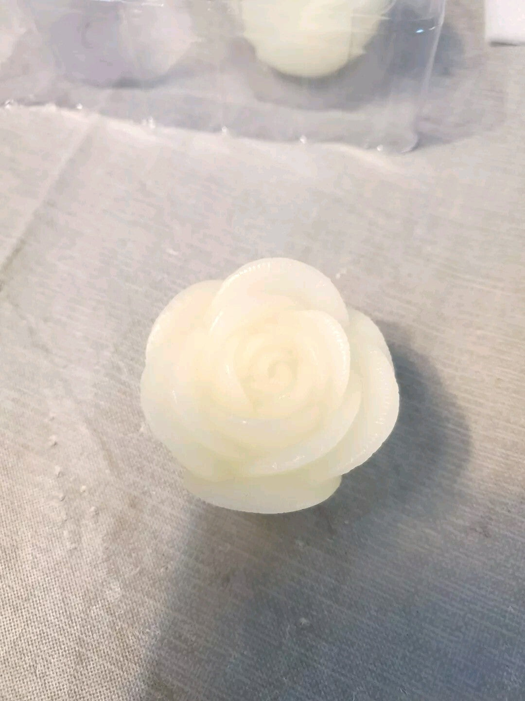Kitosun Led Rose Shape FloatingCandles For Bath