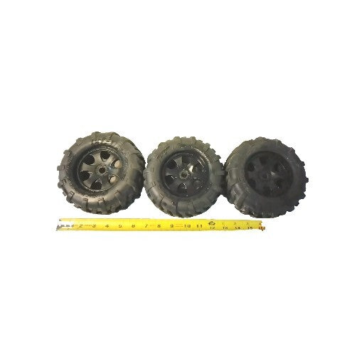 RC HPI Tires And Rims 3pcs 1/8 Nitro