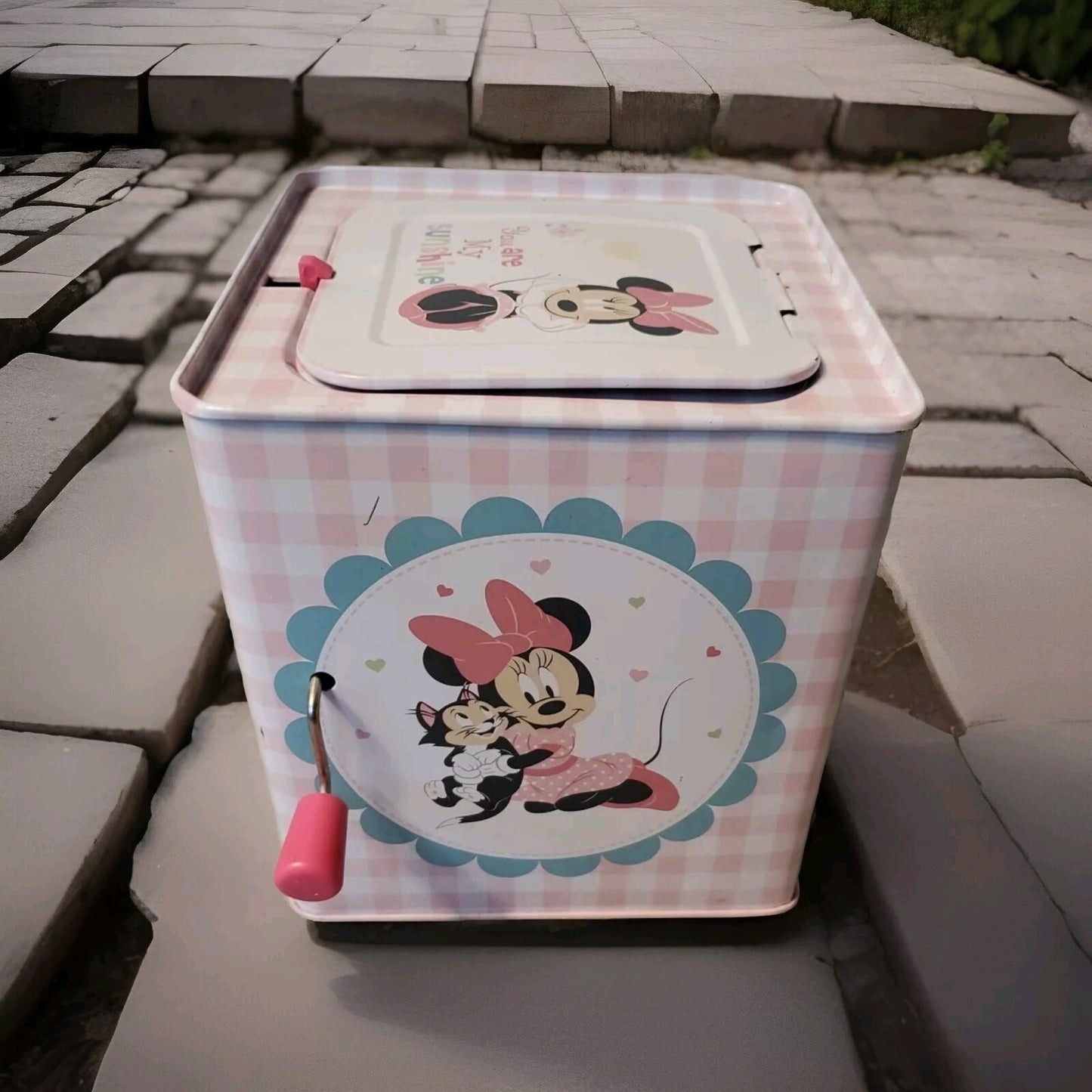 Disney 2014 Minnie Mouse "You Are My Sunshine " Musical Pop Up Minnie