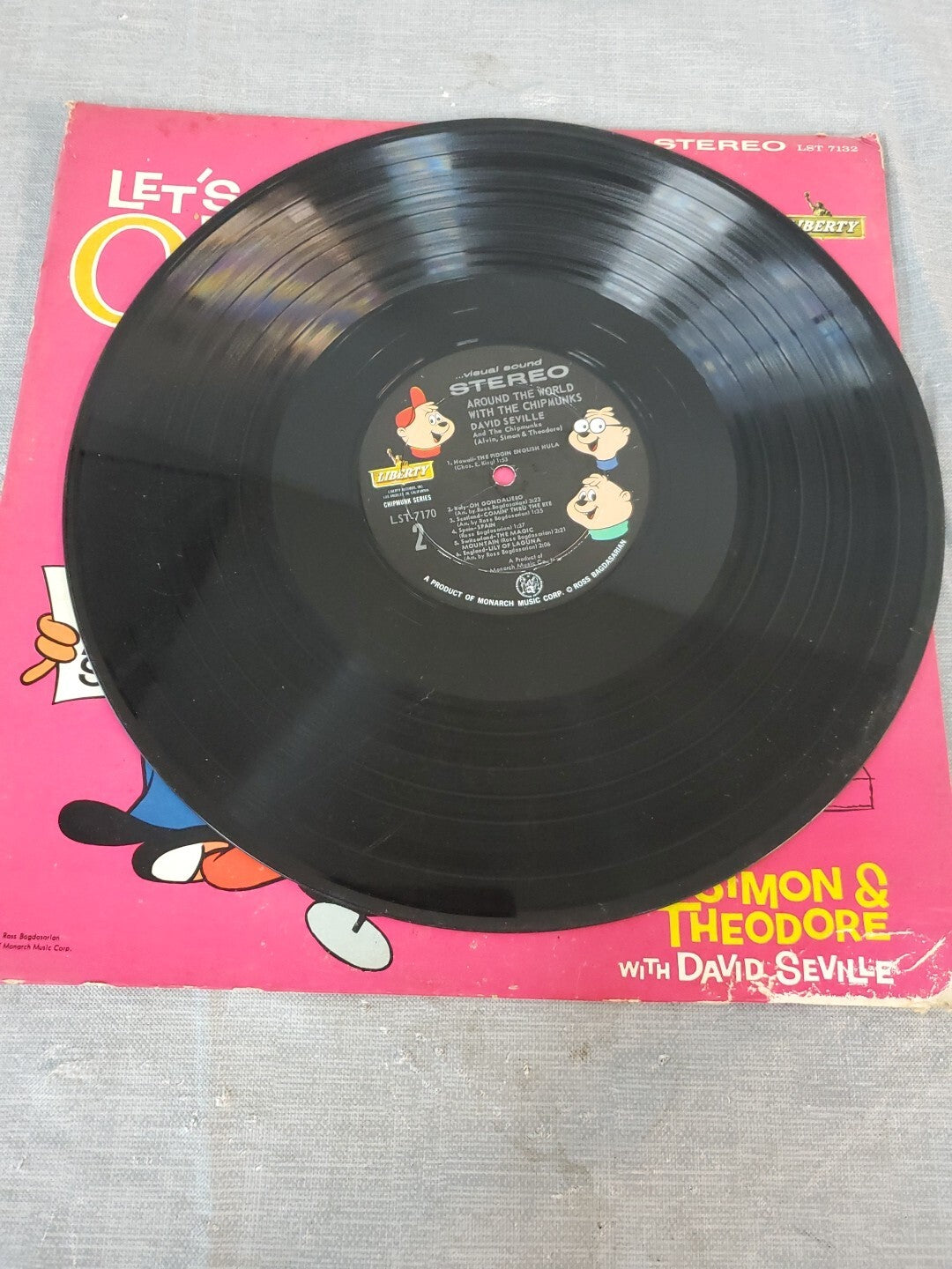 lets all sing with the chipmunks LP 1961
