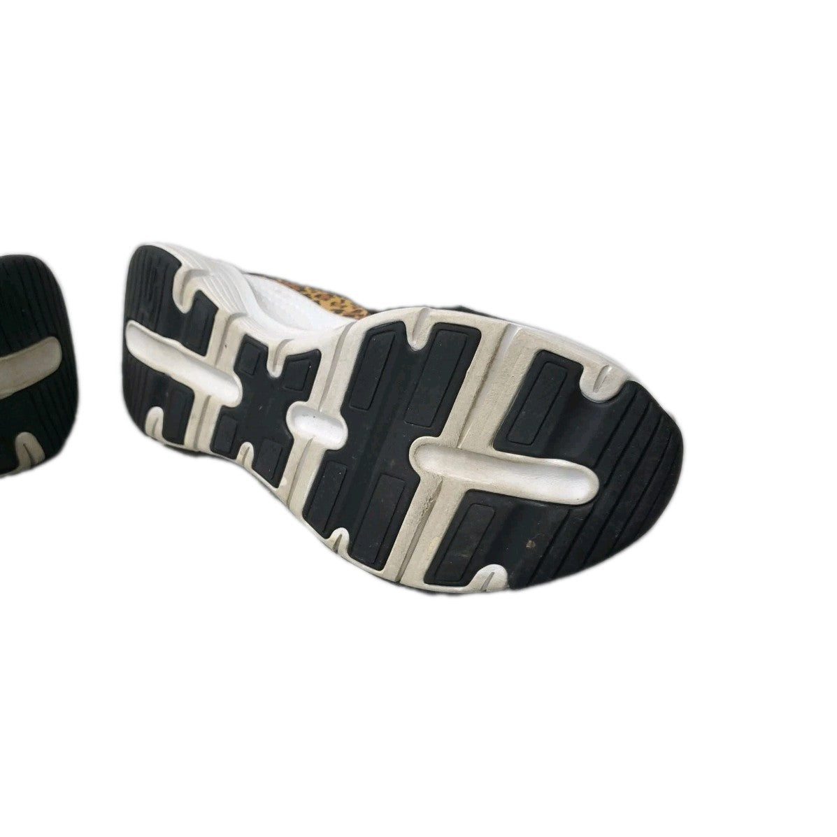 Womans Slip On Skechers Size 8 Leopard Print Shoes