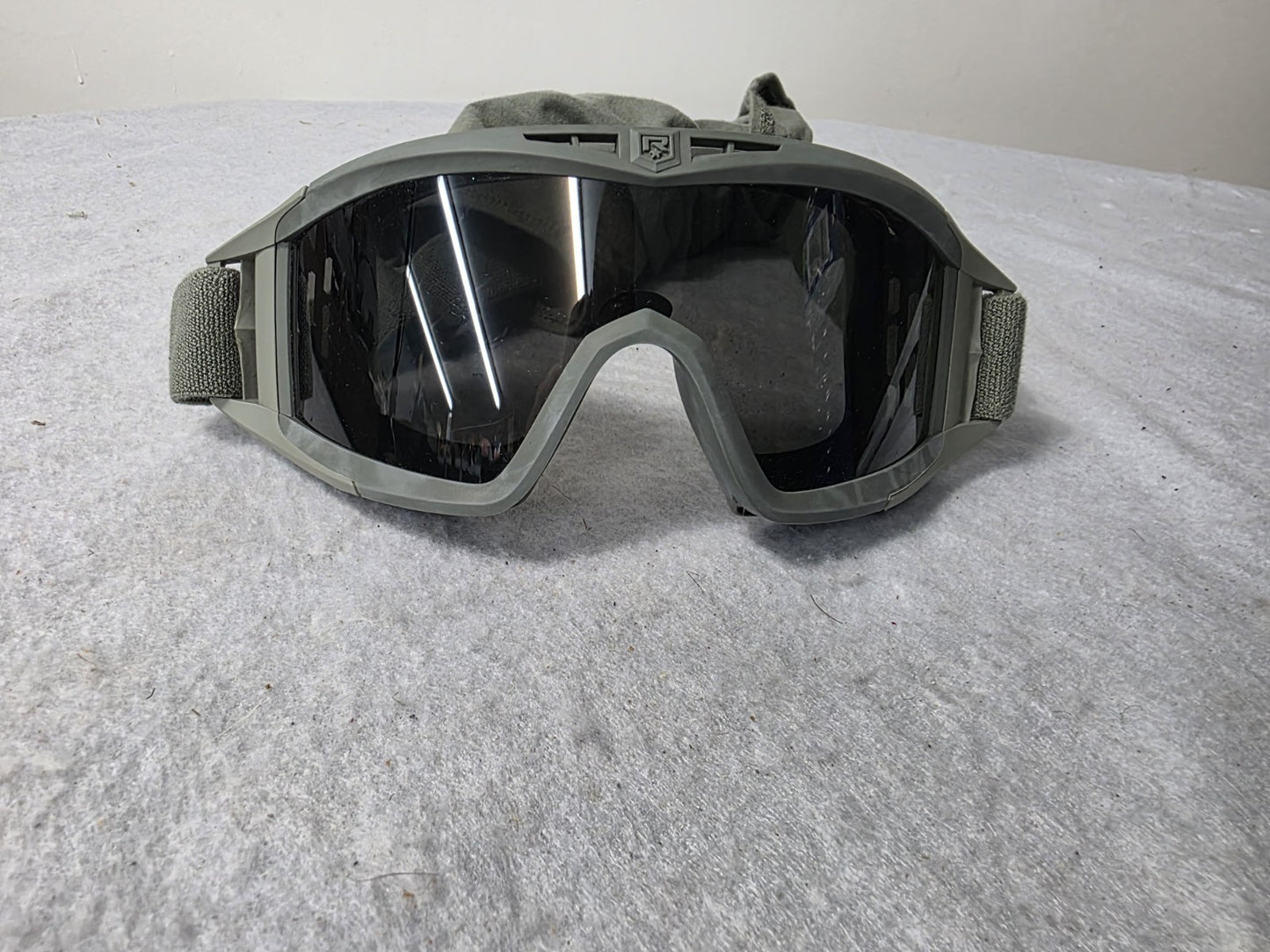 Revision Desert Locust USA Military Issue Goggles Foliage Green - Brand New