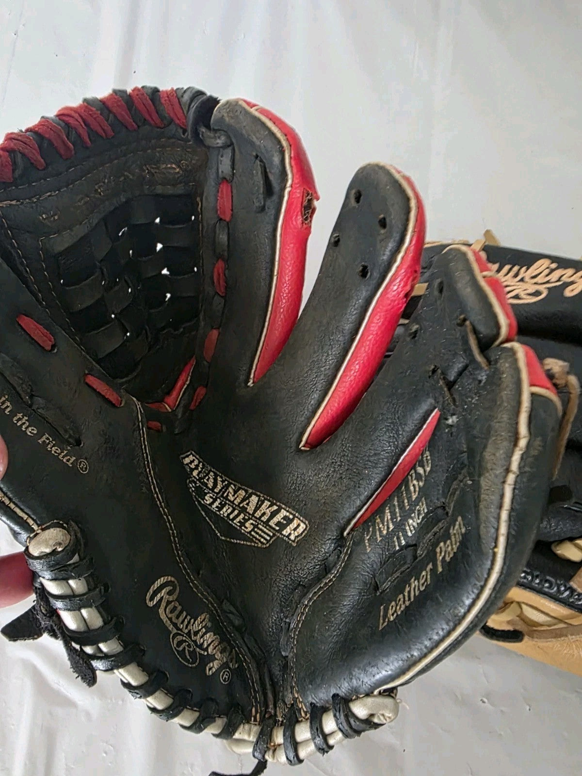 Two Rawlings Youth Baseball Glove 11 Inch