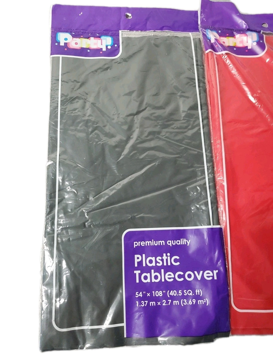 Party Premium Tablecover Black AND RED 54"×108"