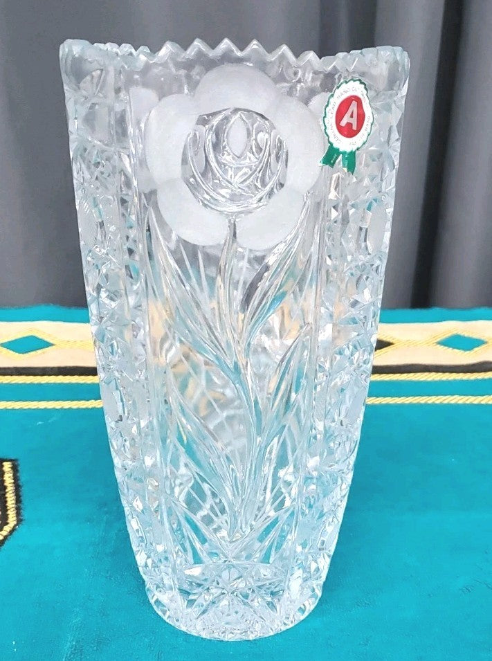 30 % Lead Crystal  Czech Bohemian Vase  Lace & Flower Cut 10"tall Vintage Heay