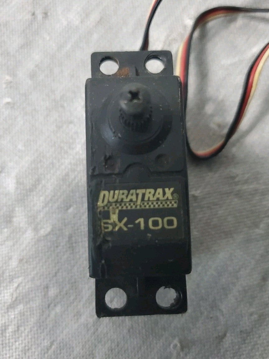 RC Lot 2 Duratrax Sx-100 Servos