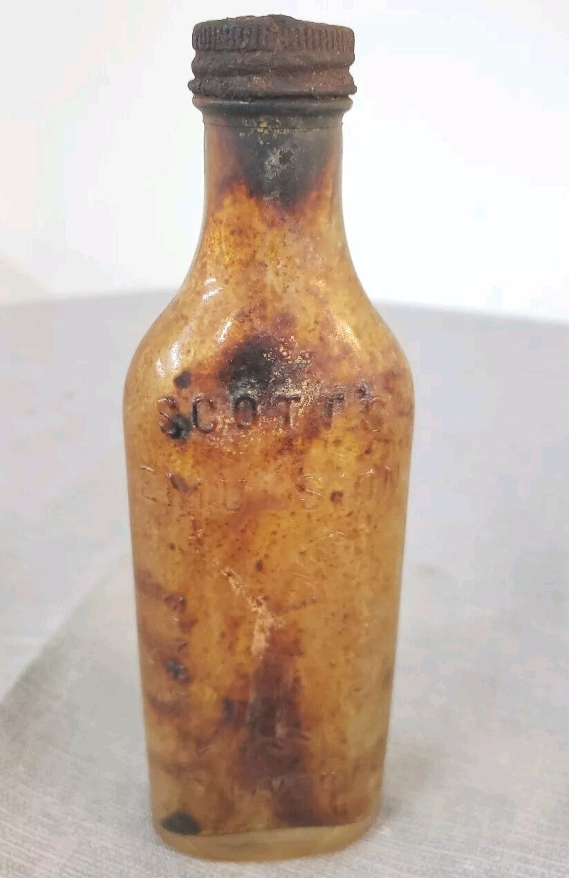 vintage scott s emulsion cod liver Oil Bottle