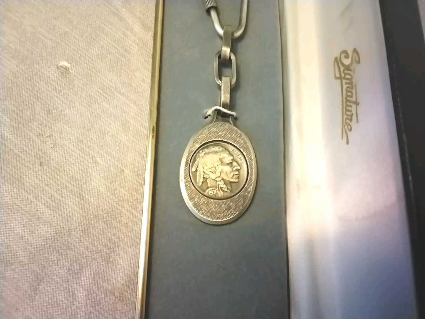 Signature buffalo nickel keychain With Case