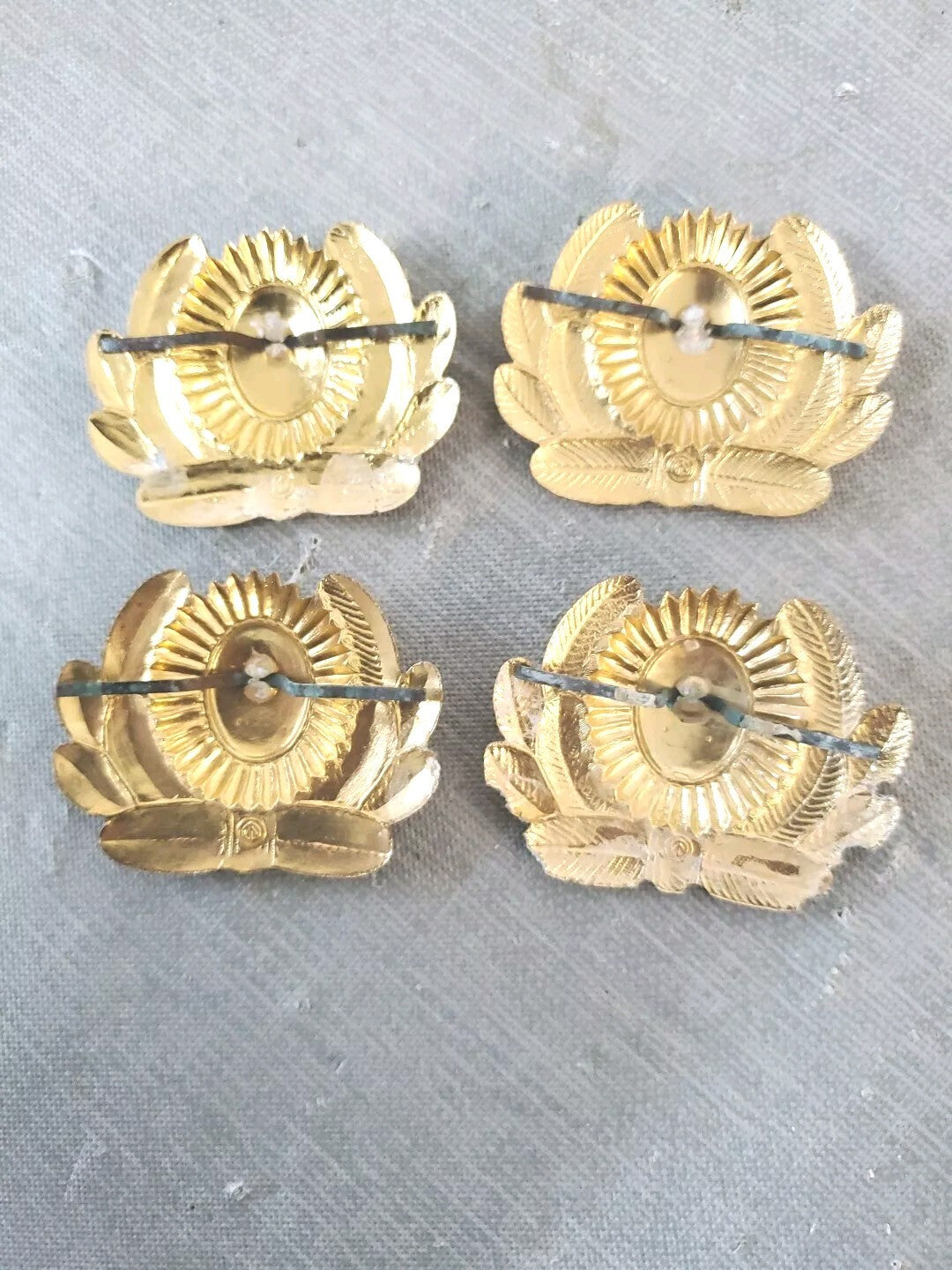 Vintage Lot Of 4 WWII Russian Cap Badges