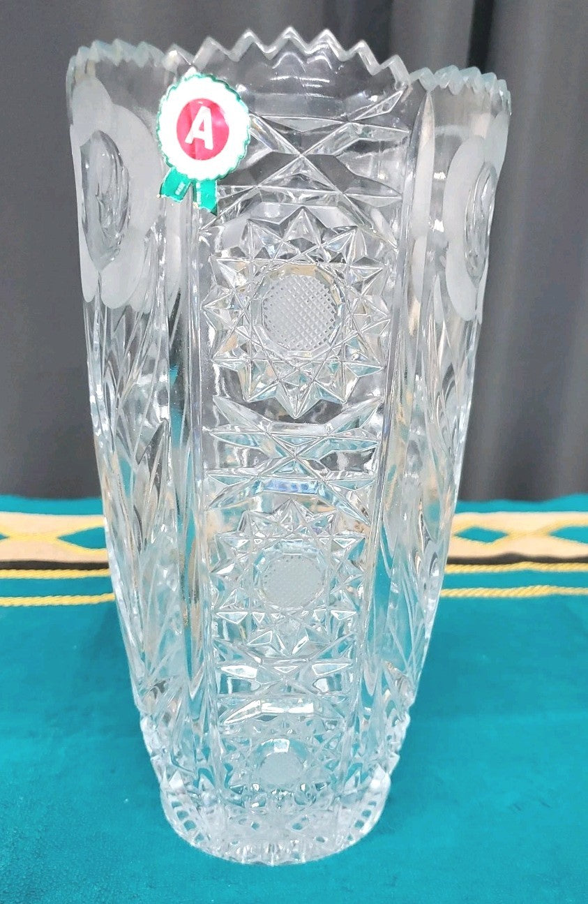 30 % Lead Crystal  Czech Bohemian Vase  Lace & Flower Cut 10"tall Vintage Heay