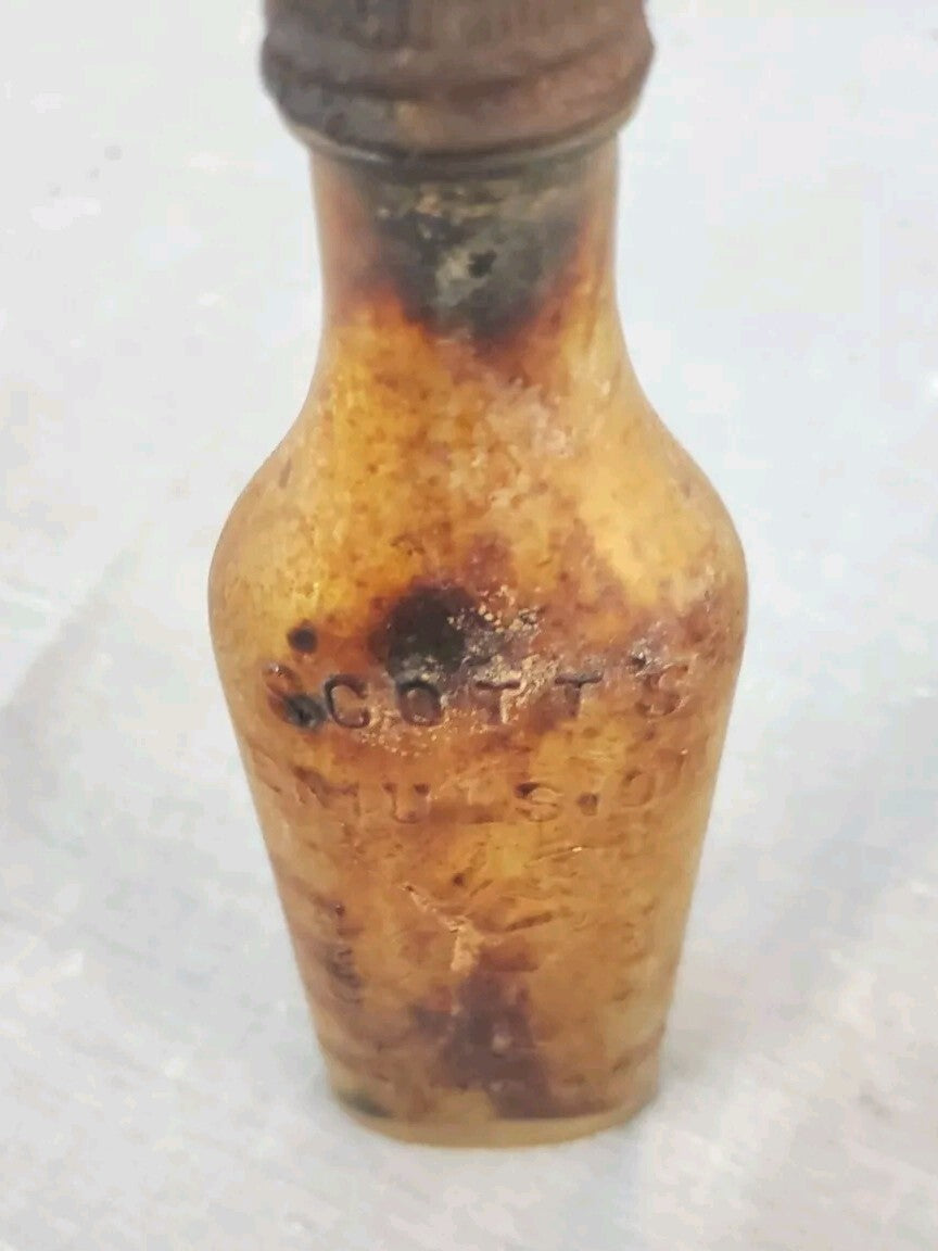 vintage scott s emulsion cod liver Oil Bottle