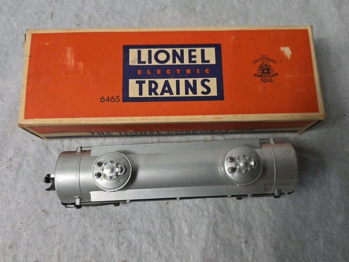 Lionel #6465 "Sunoco" 2-Dome Tank Car with Original Box (O Gauge Postwar) 48-49 
