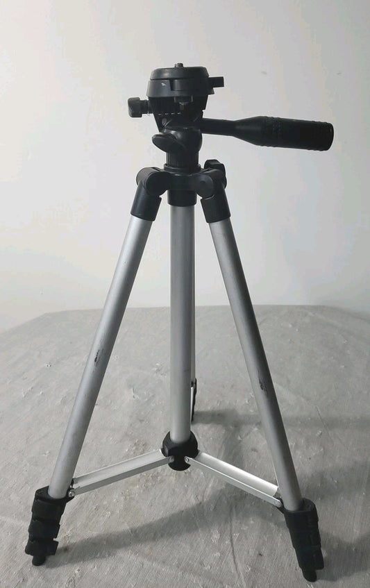 Tripod For Phones And Cameras.   16 To 40 Inches High With Leveler