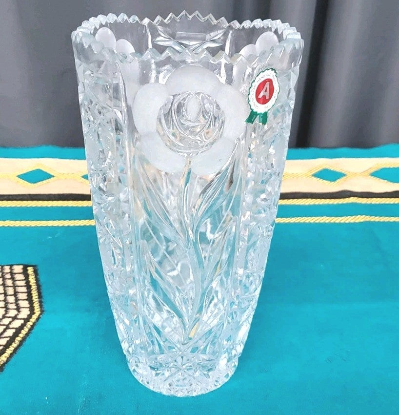 30 % Lead Crystal  Czech Bohemian Vase  Lace & Flower Cut 10"tall Vintage Heay