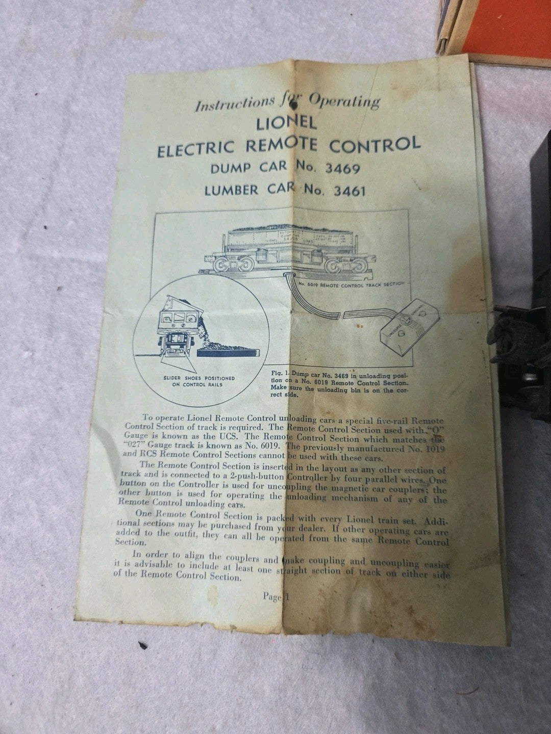 LIONEL #3461X  Operating Lumber Car  And #6019 Speical  Track  And Instructions 