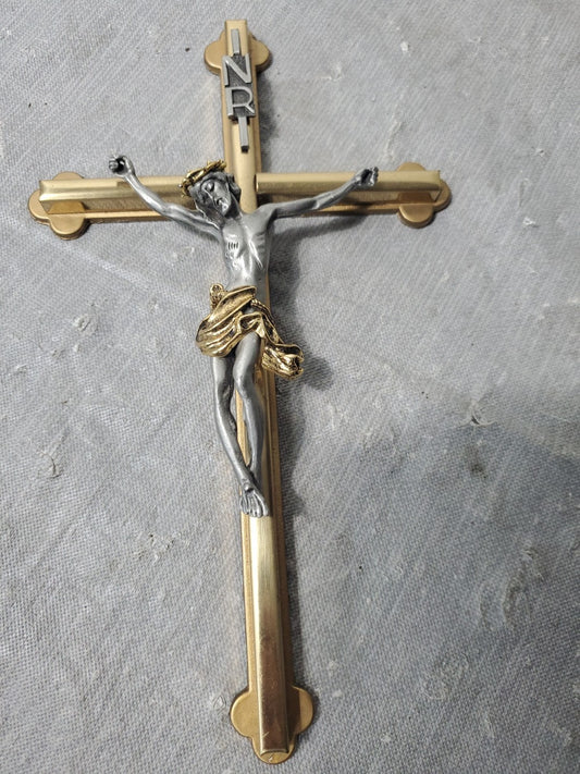 Vintage IRNI Brass Metal Jesus Crucifix Cross Religious 8" Wall Decor