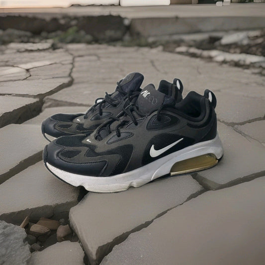 Nike Air Max 200 Size 11 Black