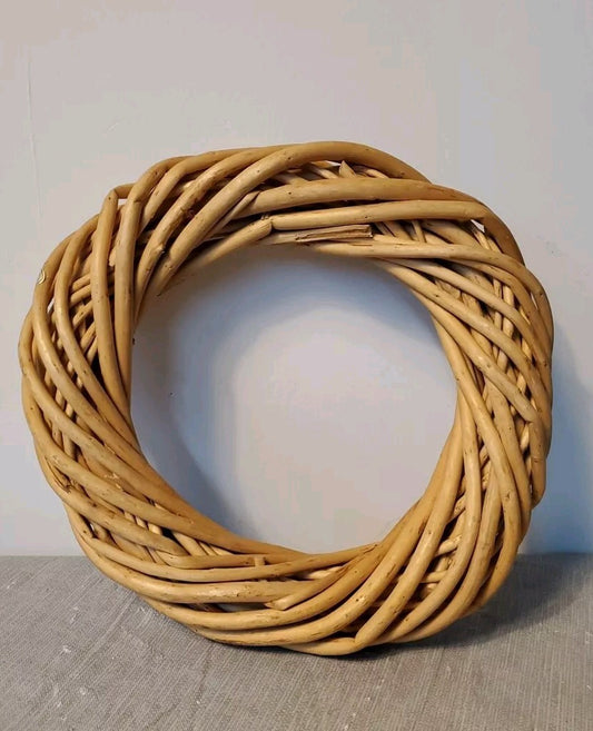 Home Decor 9 Inch Vine Wreath  DYI Crafts