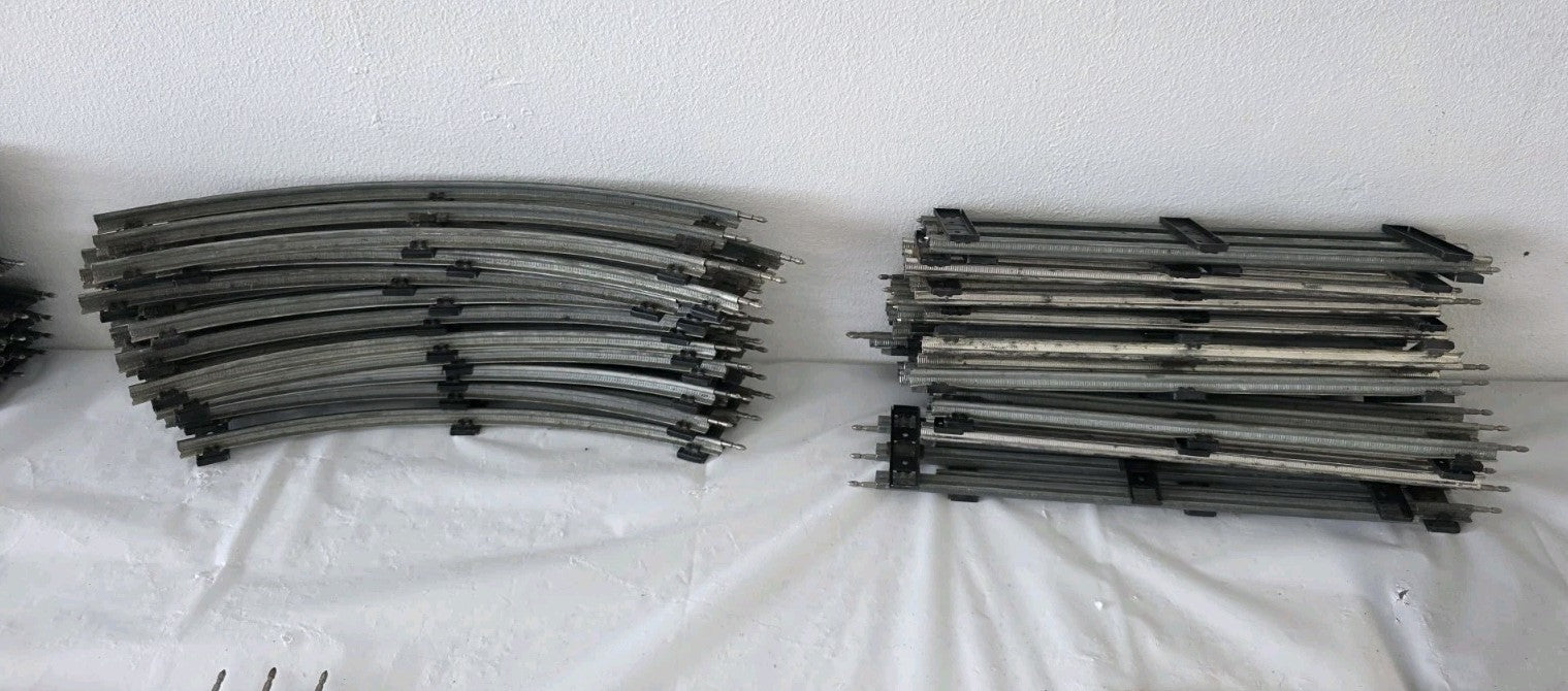 Lionel No 1021 90° Crossover And 36 Pcs O Gauge Track 027 And Papers