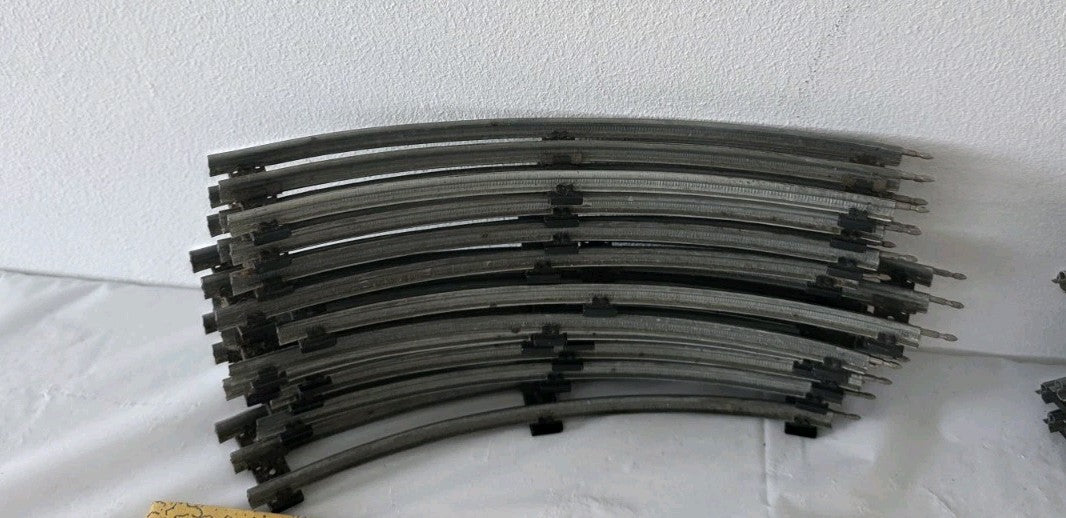 Lionel No 1021 90° Crossover And 36 Pcs O Gauge Track 027 And Papers