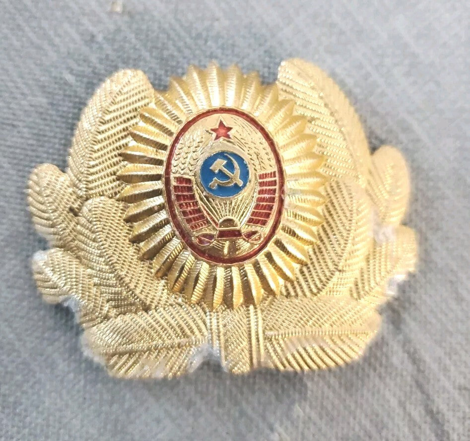 Vintage Lot Of 4 WWII Russian Cap Badges