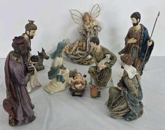 Nativity Scene  By Mark Roberts And One King By Christmas In Boston