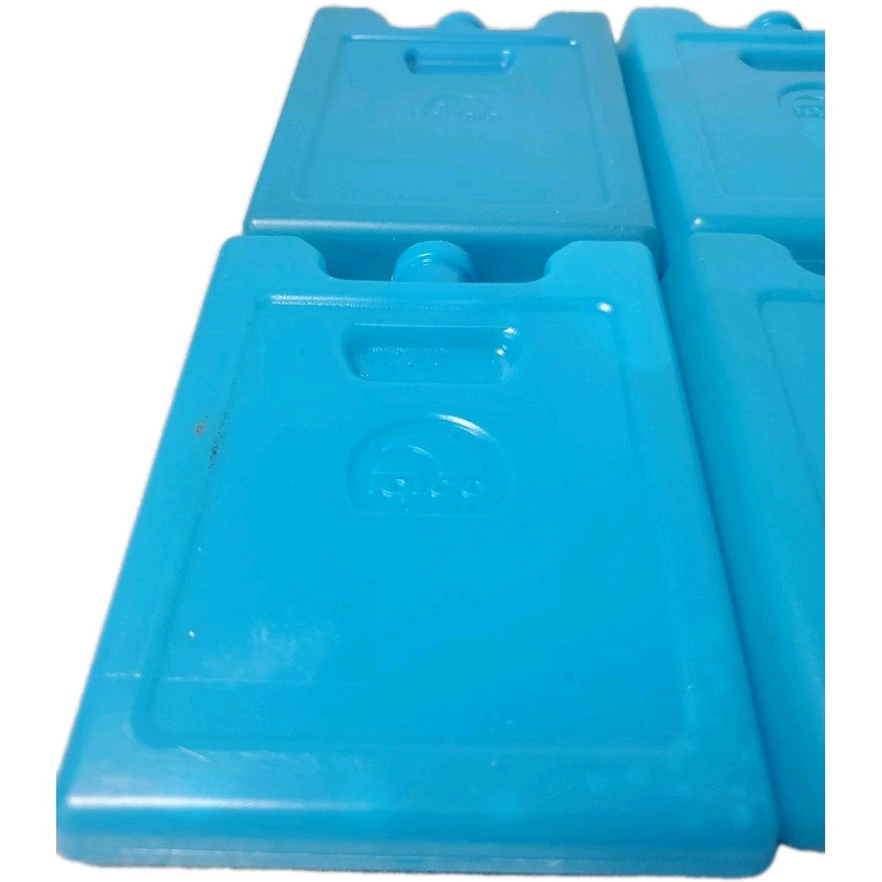 Six Igloo Refreezable Ice Packs For Lunchboxes