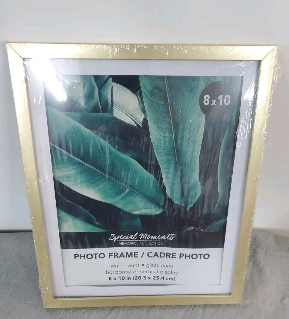 Gold 8x10 Photo Frame Wall Mount ; Glass Pane ; Horizontal Or Vertical Display