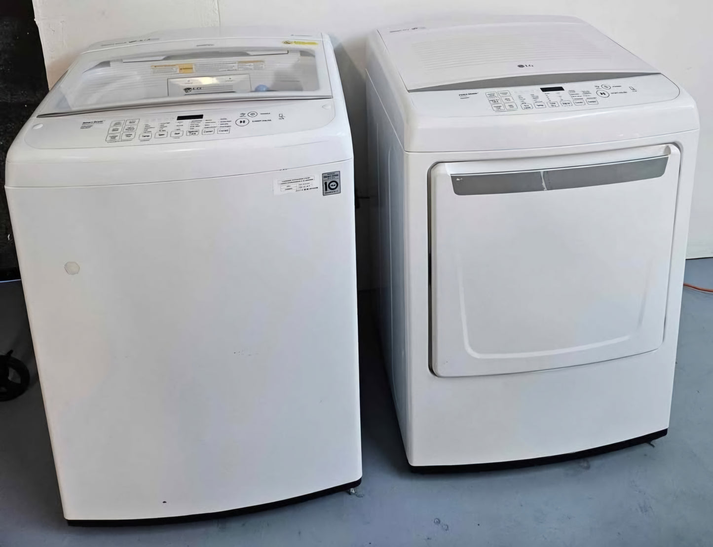 LG washer and dryer set